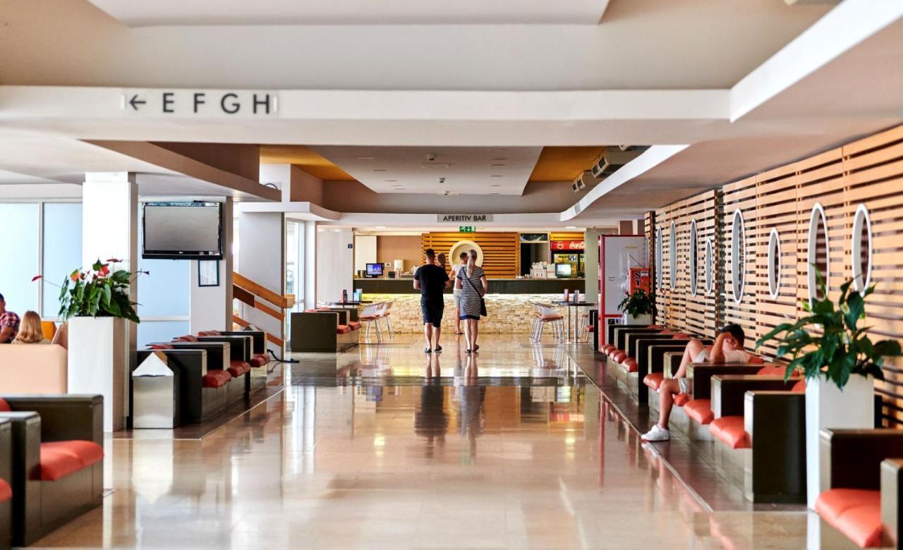 Hotel Delfin Plava Laguna Mugeba المظهر الخارجي الصورة