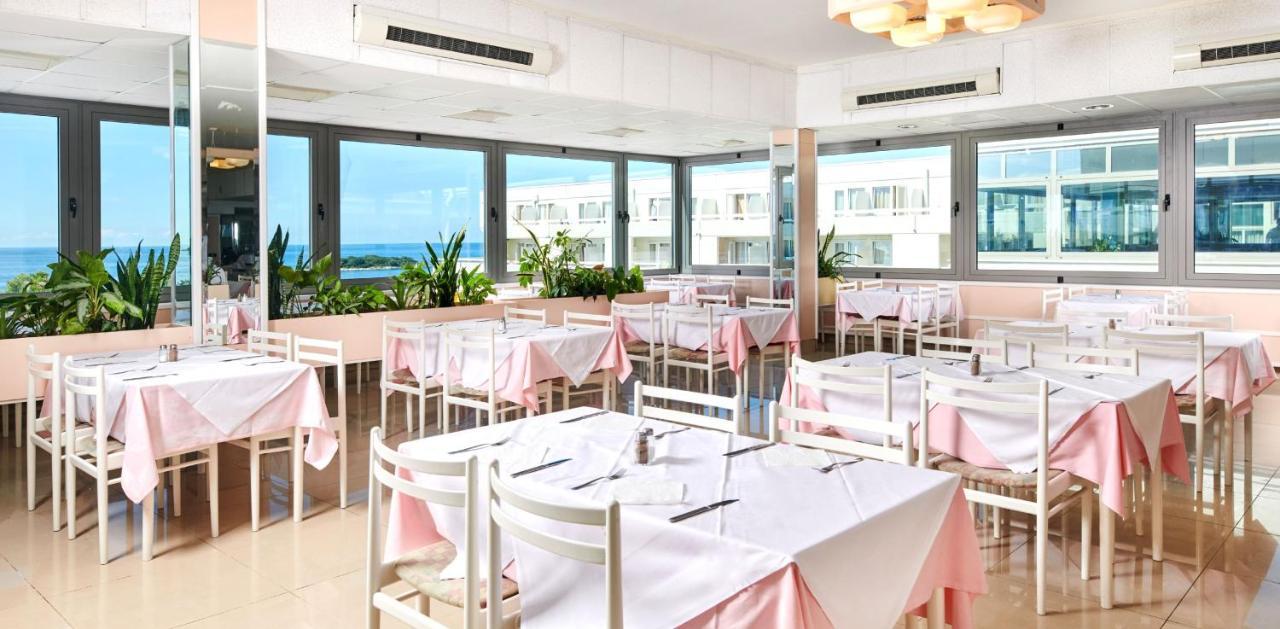 Hotel Delfin Plava Laguna Mugeba المظهر الخارجي الصورة