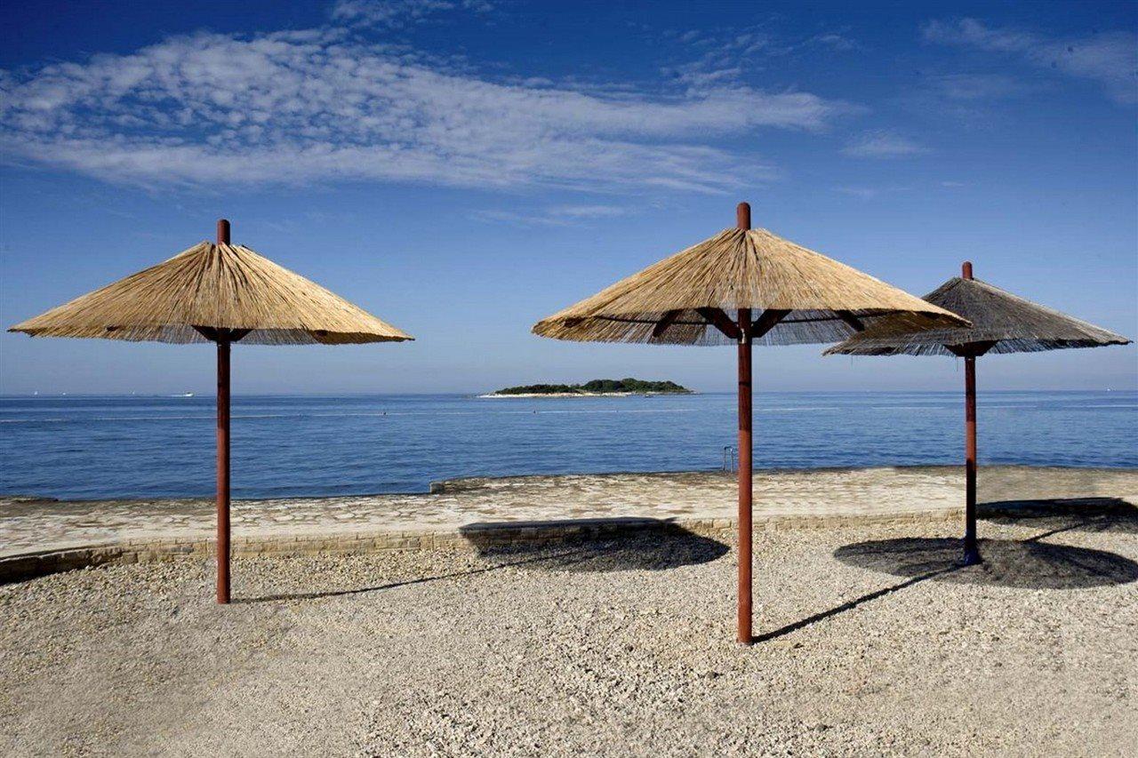 Hotel Delfin Plava Laguna Mugeba المظهر الخارجي الصورة