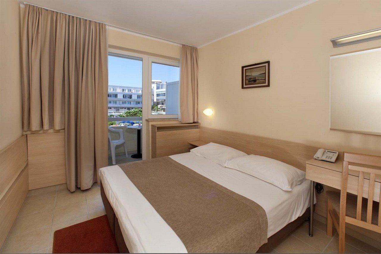 Hotel Delfin Plava Laguna Mugeba المظهر الخارجي الصورة