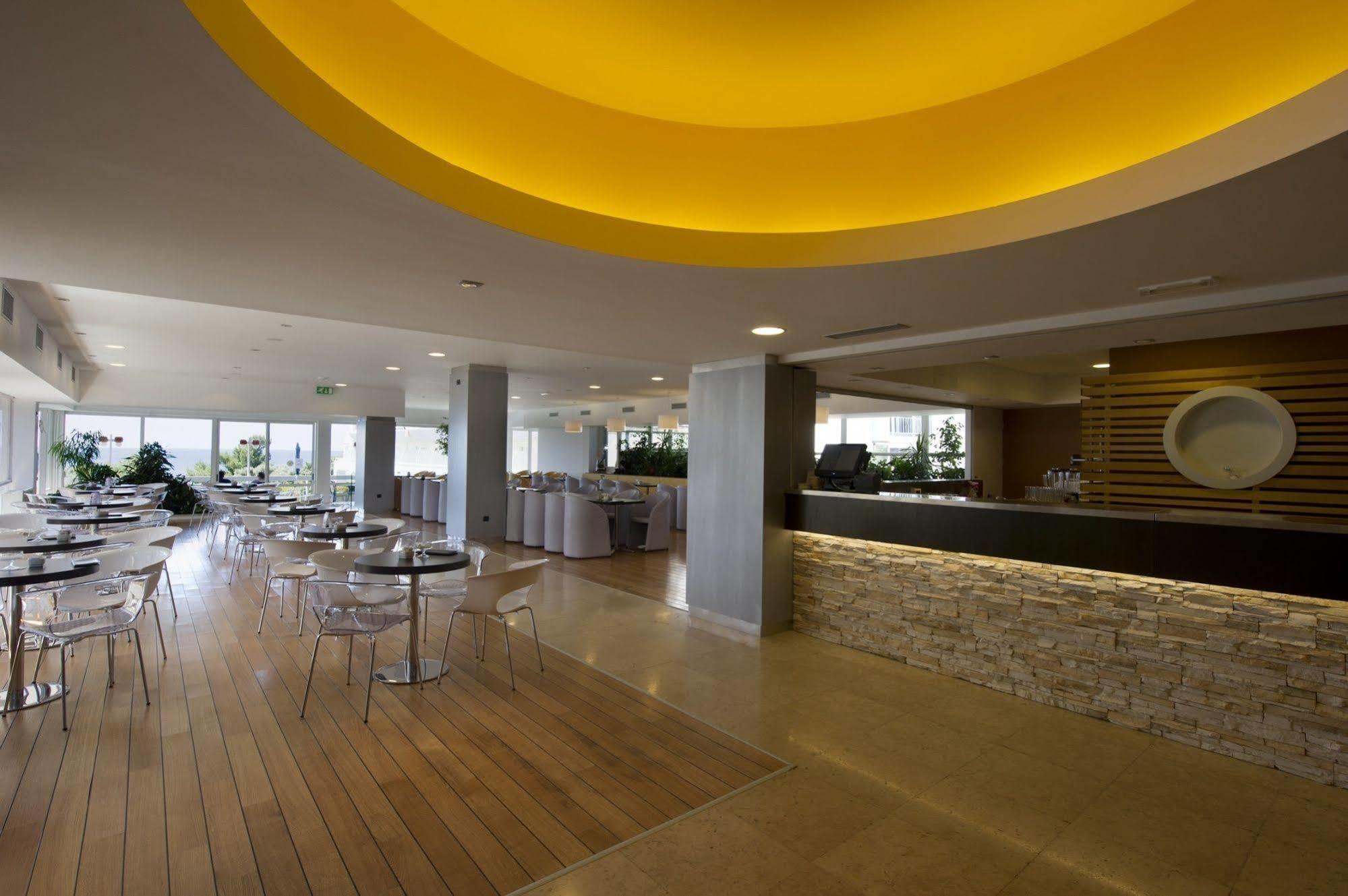 Hotel Delfin Plava Laguna Mugeba المظهر الخارجي الصورة