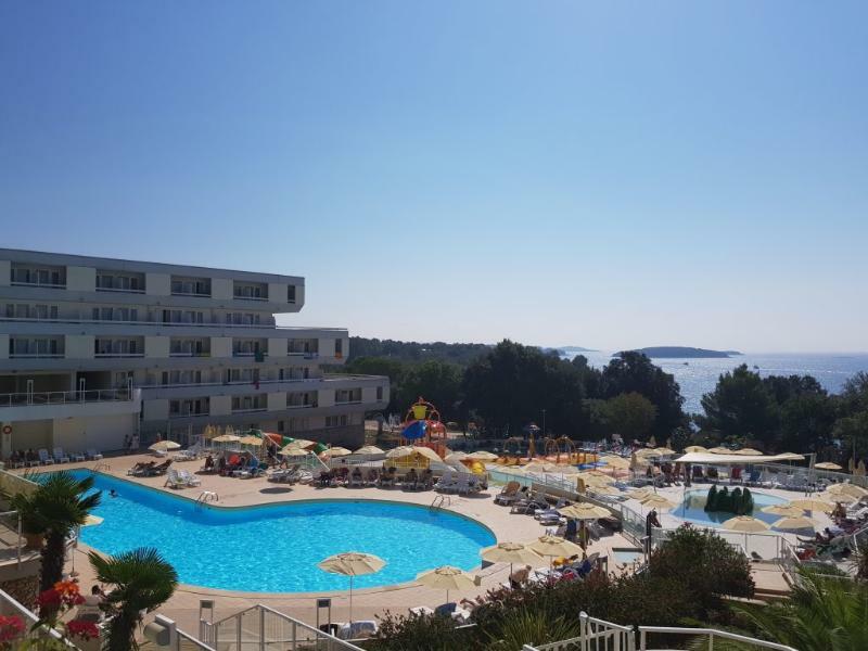 Hotel Delfin Plava Laguna Mugeba المظهر الخارجي الصورة